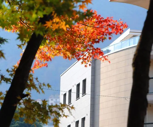 Ξενοδοχείο με διαμερίσματα La Perla By Sedar