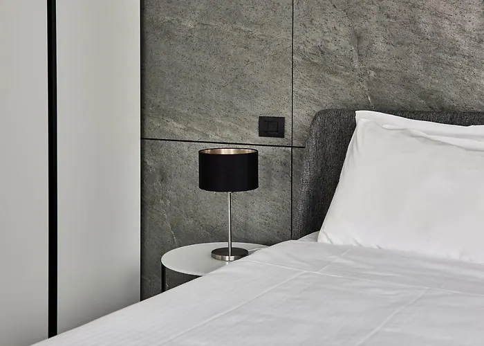 Ξενοδοχείο με διαμερίσματα La Perla By Sedar