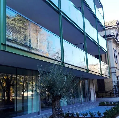 La Perla By Sedar Como