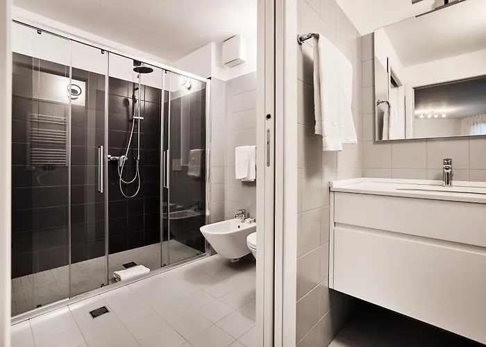 Aparthotel La Perla By Sedar