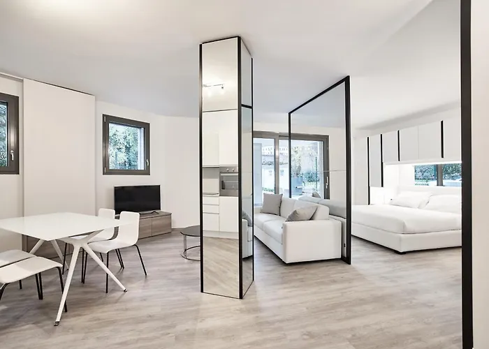 La Perla By Sedar 4*