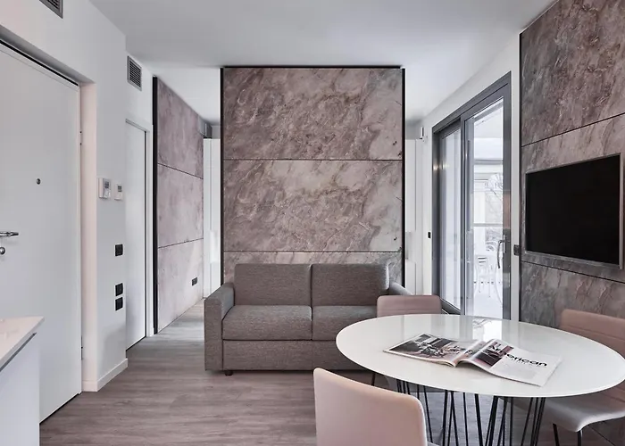 Aparthotel La Perla By Sedar